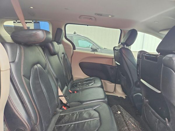 2017 CHRYSLER PACIFICA Touring L Plus