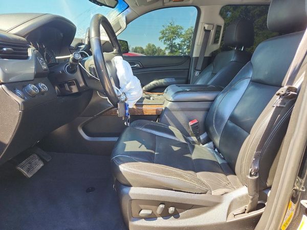 2019 CHEVROLET SUBURBAN LT