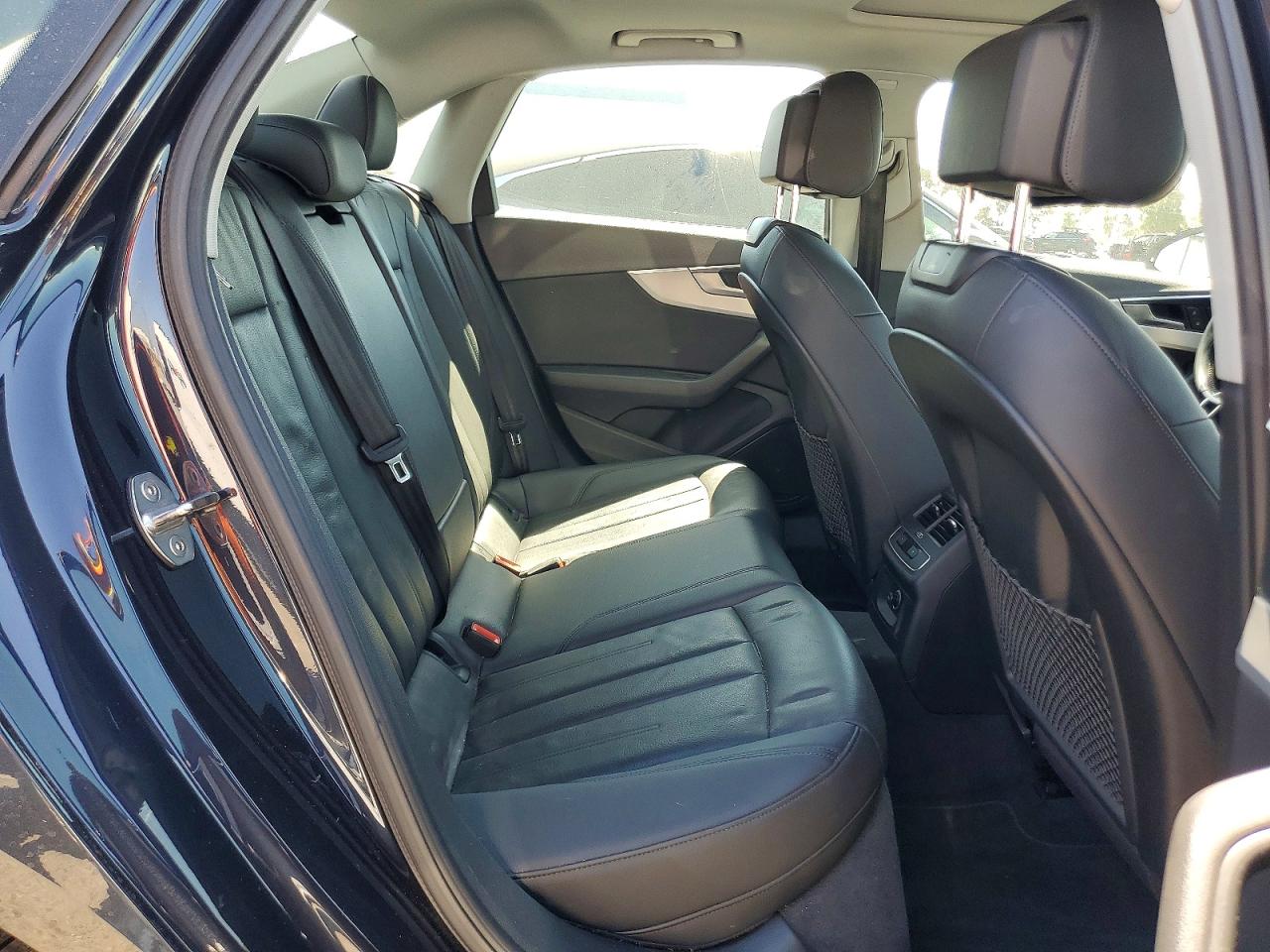 2018 AUDI A4 Premium