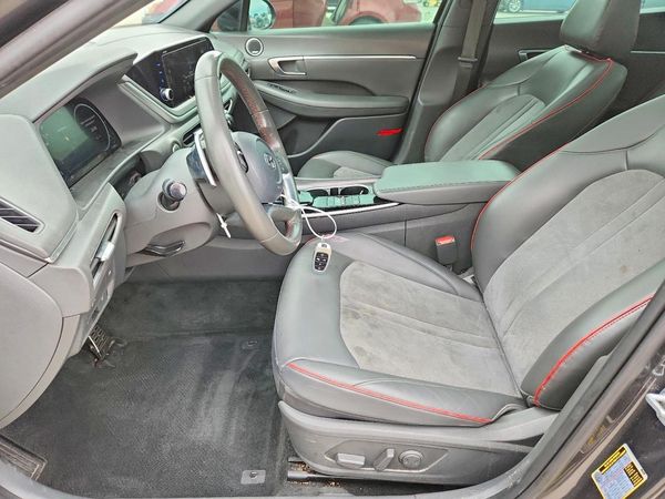 2022 HYUNDAI SONATA SEL Plus