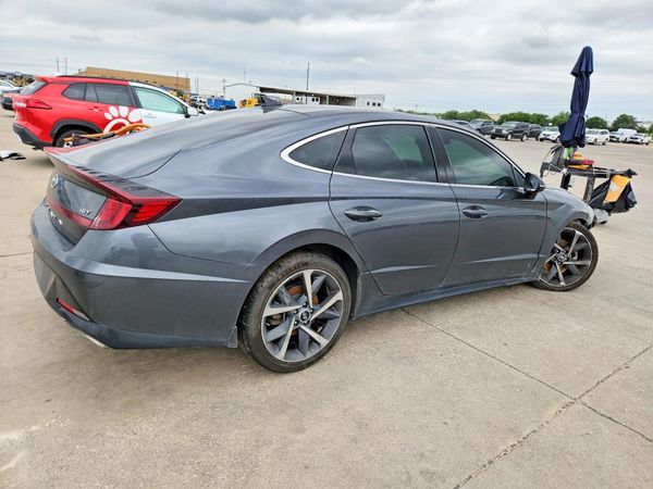 2022 HYUNDAI SONATA SEL Plus