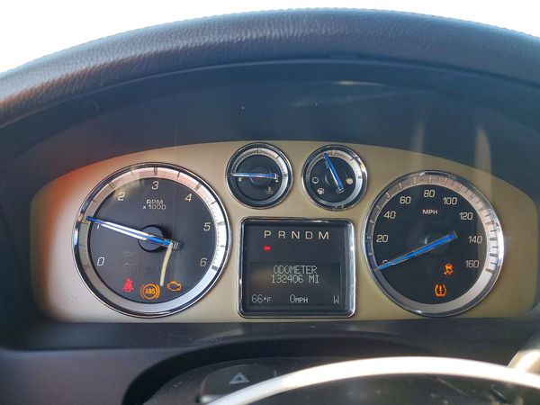2013 CADILLAC ESCALADE Platinum