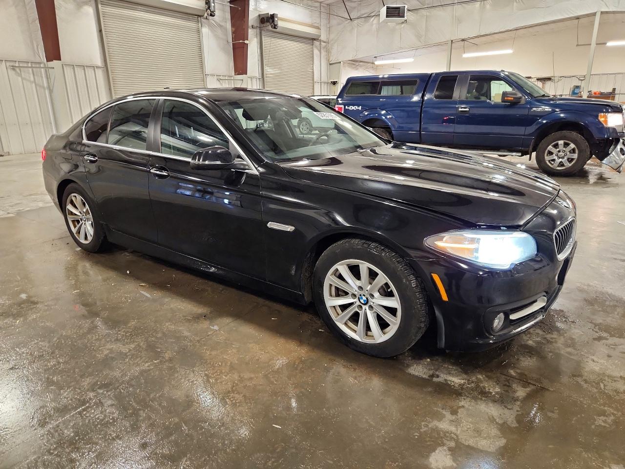 2015 BMW 528