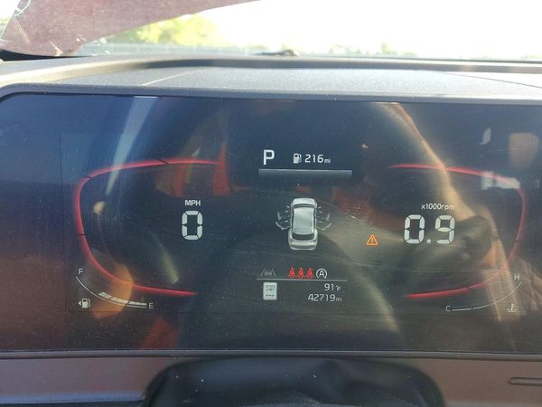 2024 KIA SPORTAGE X-LINE