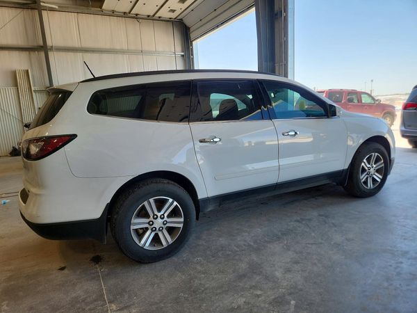 2017 CHEVROLET TRAVERSE 2LT