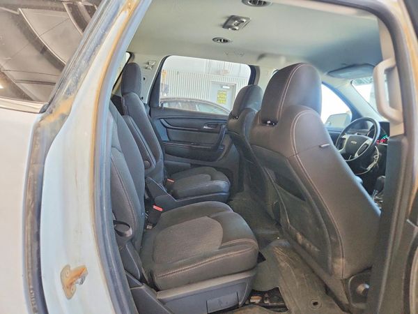 2017 CHEVROLET TRAVERSE 2LT