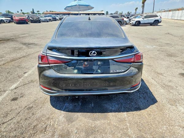 2024 LEXUS ES 300H