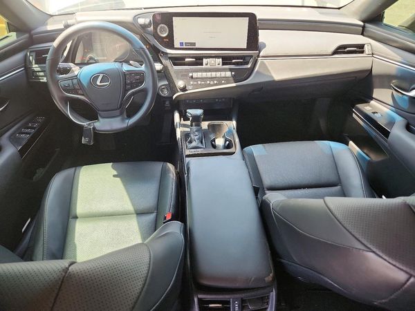 2024 LEXUS ES 300H