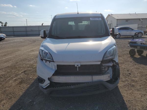 2015 RAM PROMASTER CITY SLT