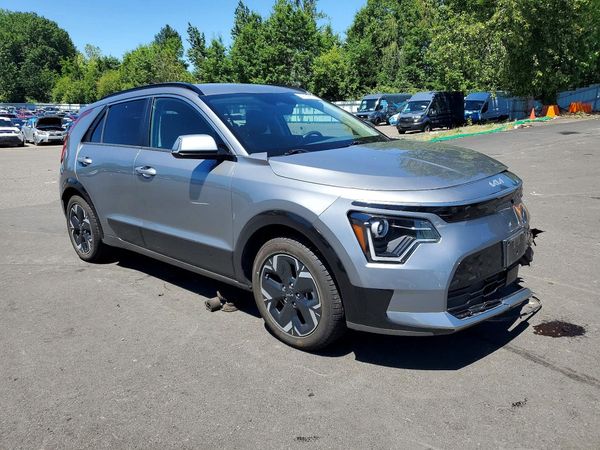 2023 KIA NIRO Wind