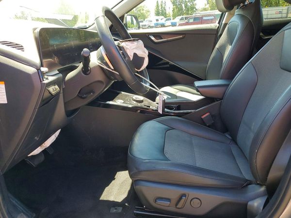 2023 KIA NIRO Wind