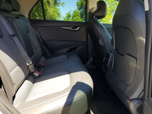 2023 KIA NIRO Wind