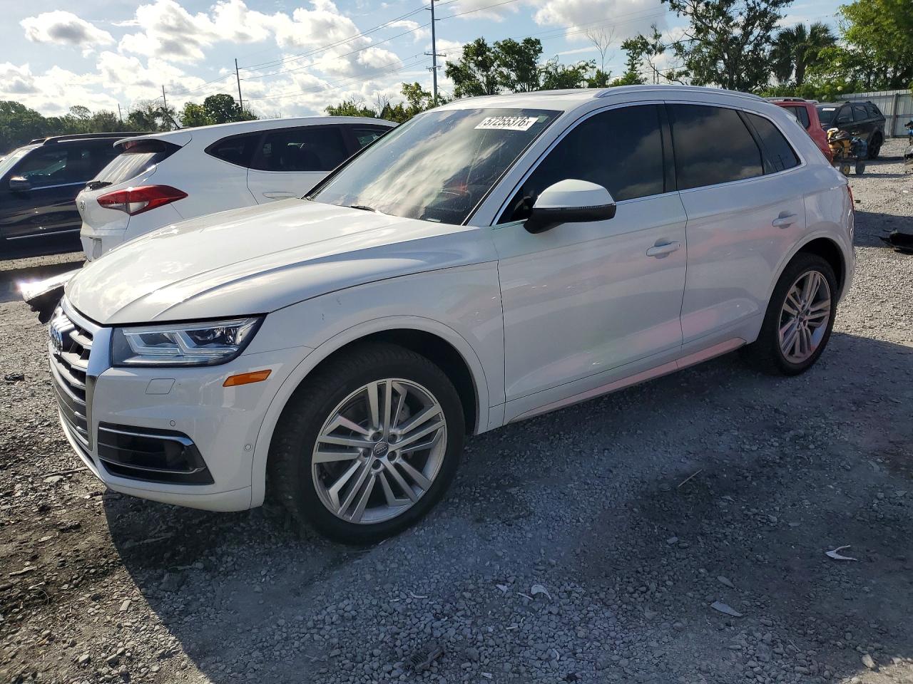 2019 AUDI Q5 quattro Prestige
