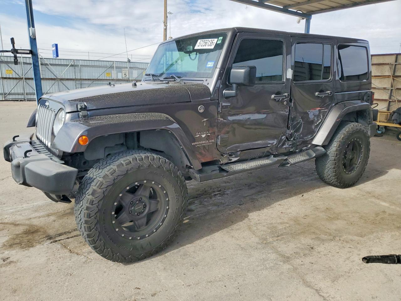 2017 JEEP WRANGLER UNLIMITED SAHARA 4X4