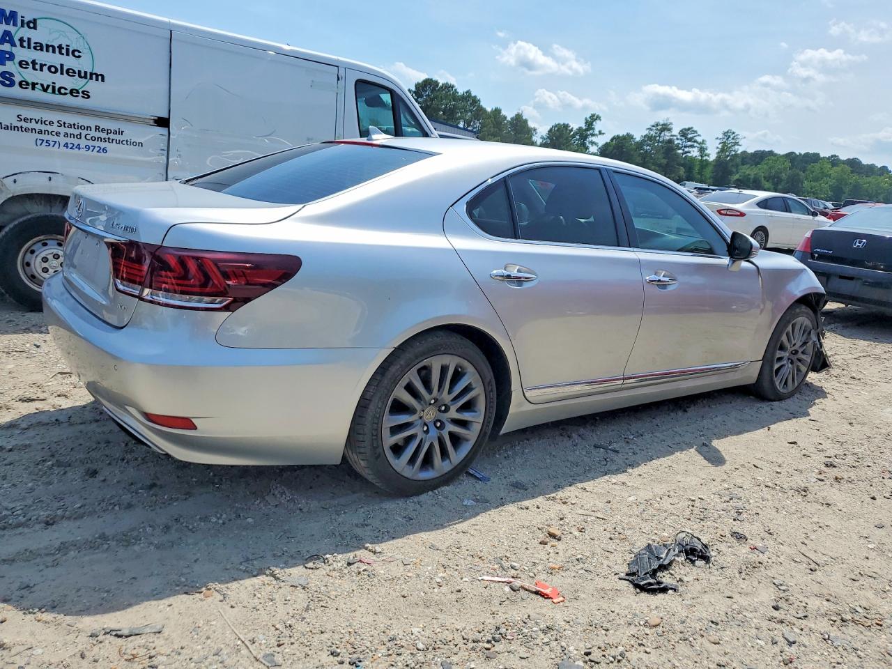 2013 LEXUS LS 460