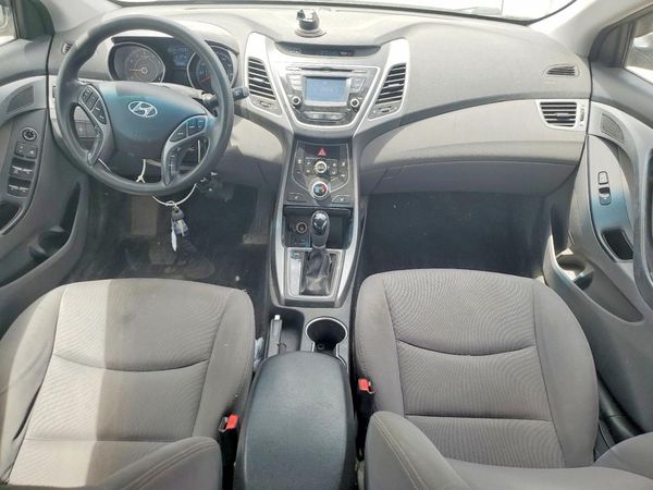 2014 HYUNDAI ELANTRA GLS (Middle)