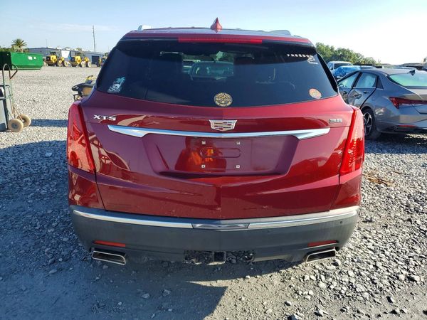 2017 CADILLAC XT5 Base