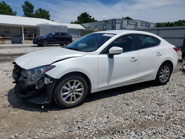 2016 MAZDA 3