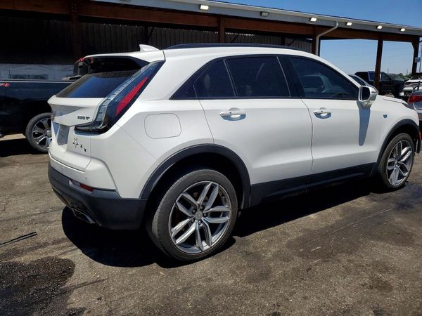 2021 CADILLAC XT4
