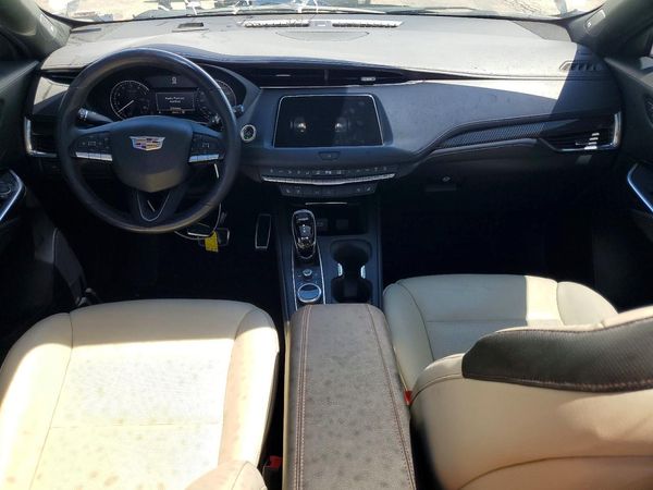 2021 CADILLAC XT4