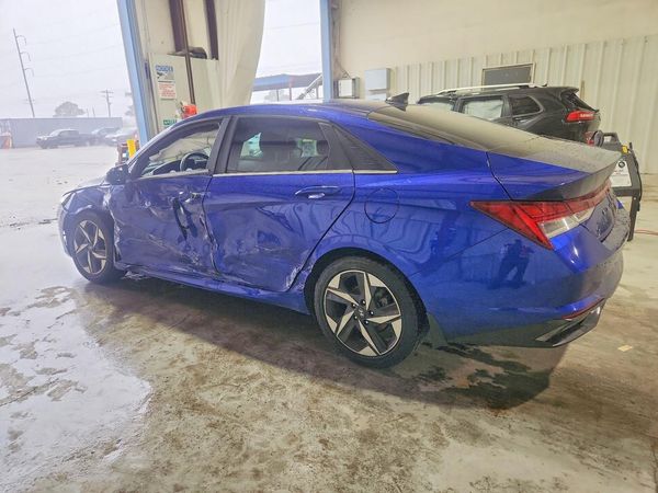 2023 HYUNDAI ELANTRA Limited