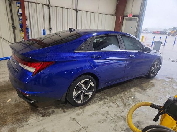 2023 HYUNDAI ELANTRA Limited