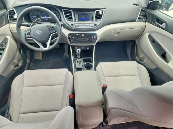 2018 HYUNDAI TUCSON SE Standard