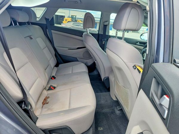 2018 HYUNDAI TUCSON SE Standard