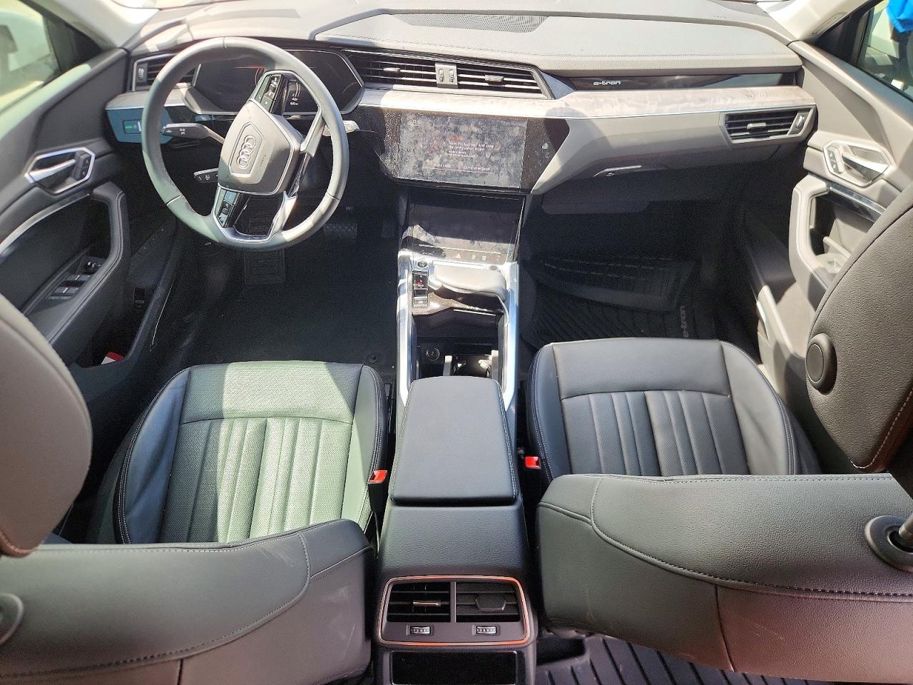 2024 AUDI Q8 E-TRON quattro Premium Plus