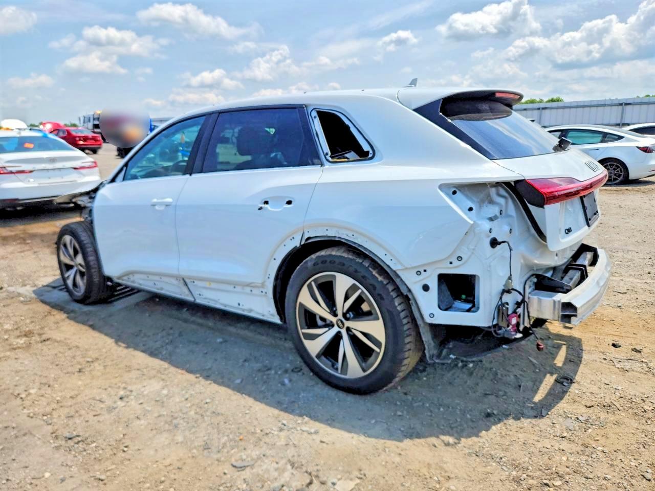 2024 AUDI Q8 E-TRON quattro Premium