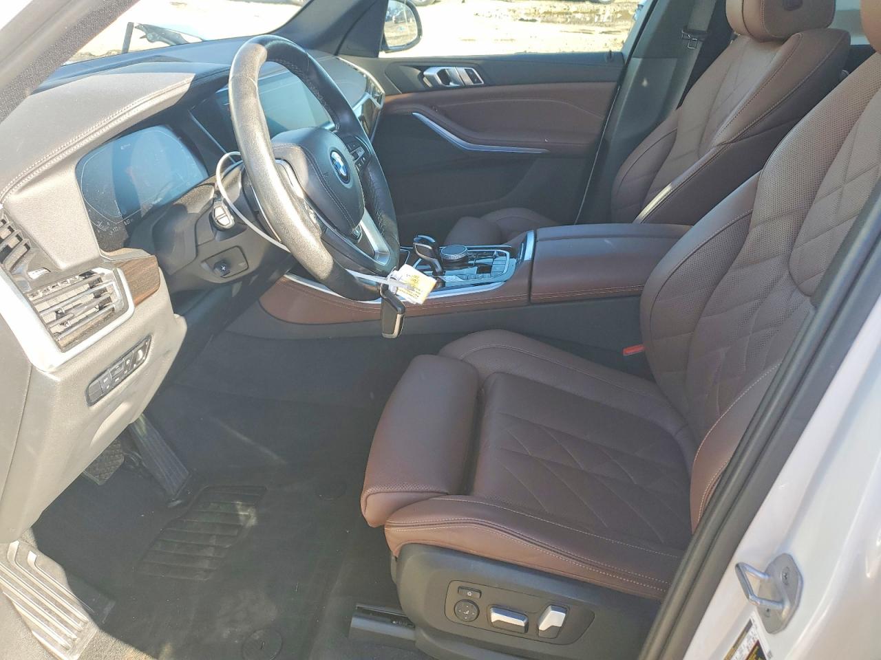2023 BMW X5 xDrive45e