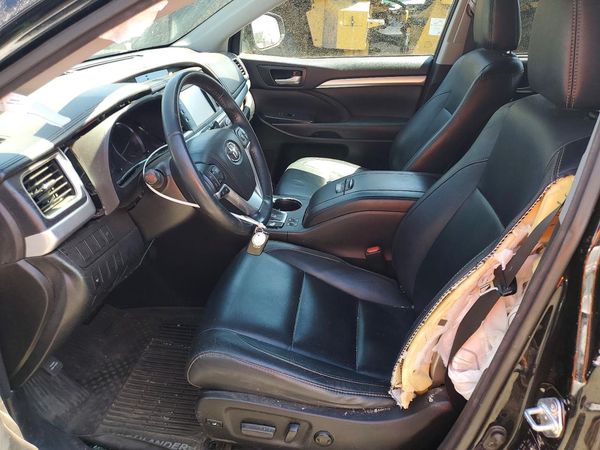2016 TOYOTA HIGHLANDER Base/Hybrid