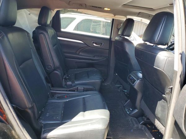 2016 TOYOTA HIGHLANDER Base/Hybrid