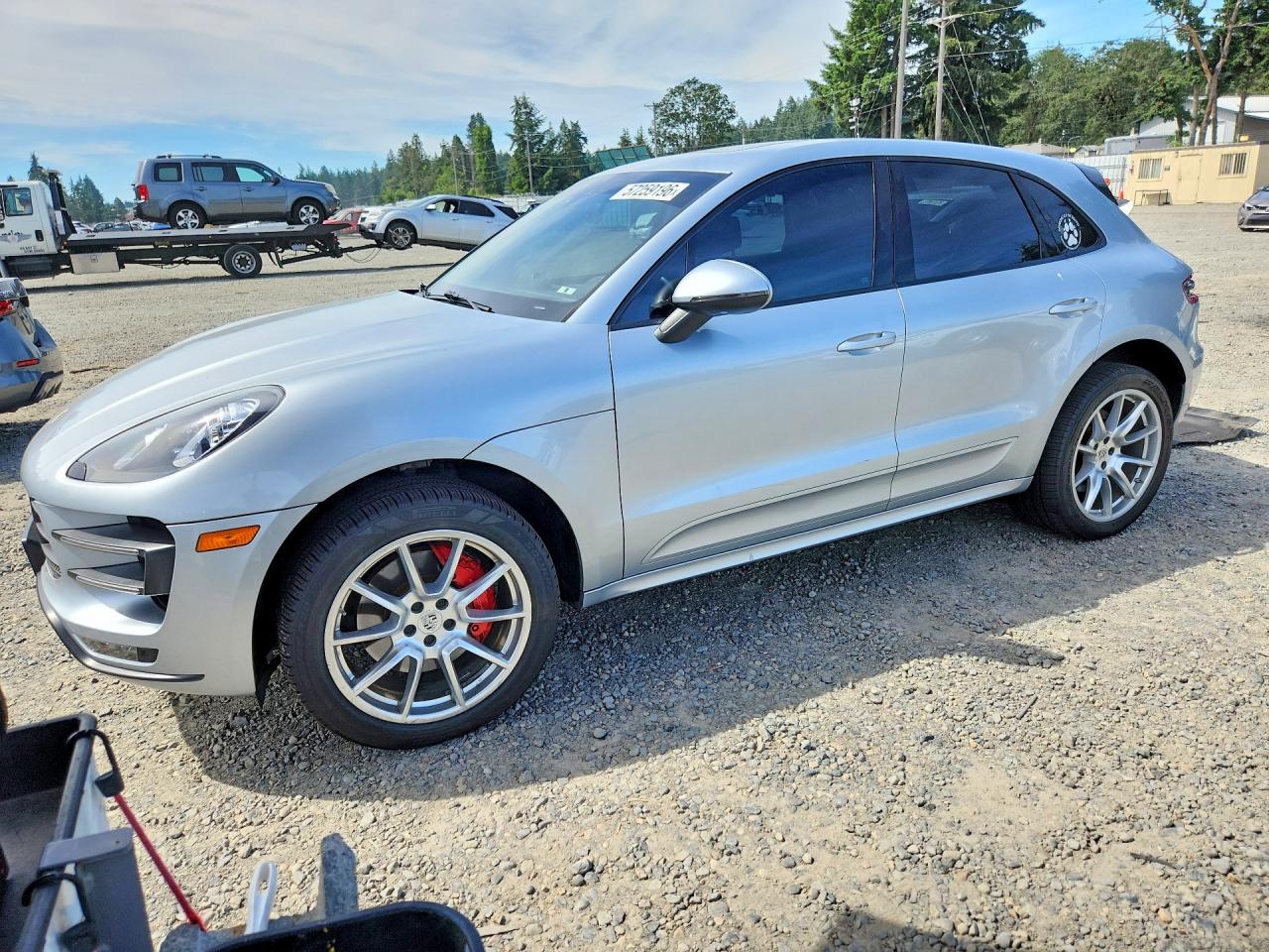 2015 PORSCHE MACAN