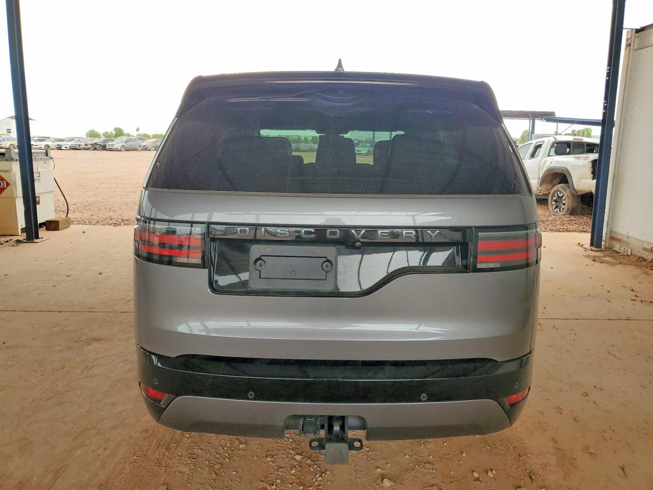 2025 LAND ROVER DISCOVERY P300 Dyanmic SE