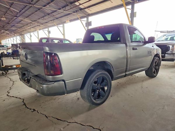 2019 RAM 1500 CLASSIC Tradesman, ST