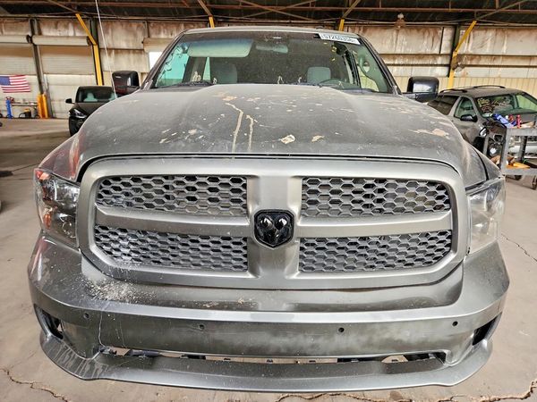 2019 RAM 1500 CLASSIC Tradesman, ST