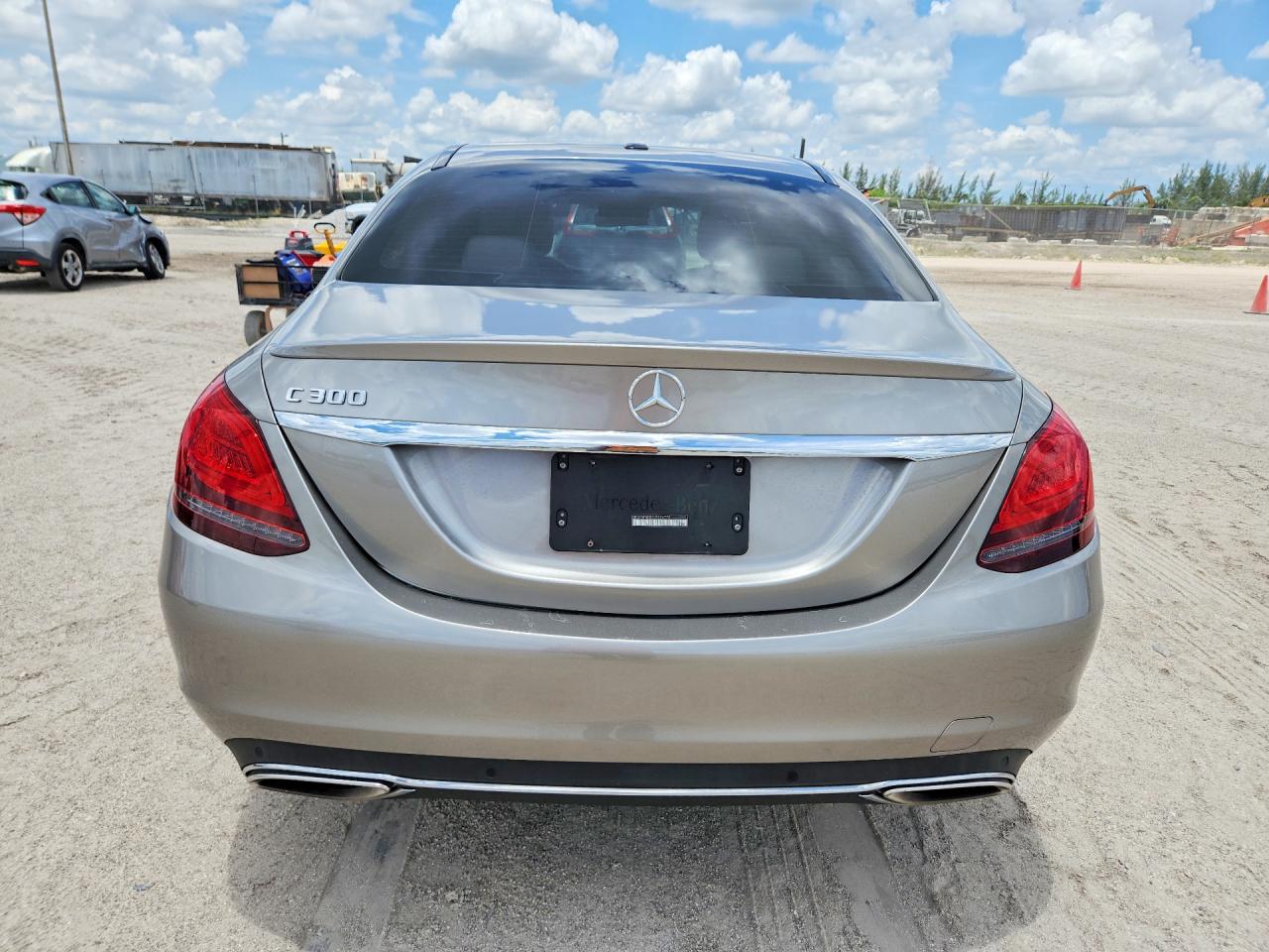 2020 MERCEDES-BENZ C C300