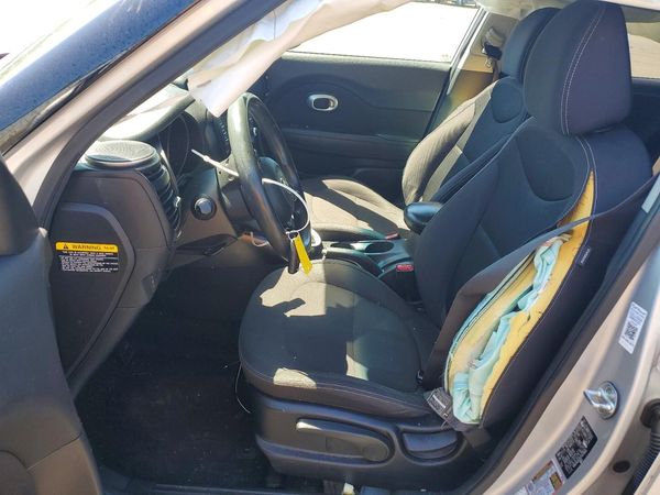 2018 KIA SOUL Base