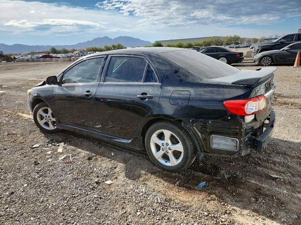2012 TOYOTA COROLLA