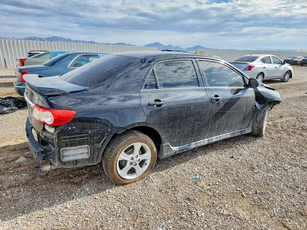 2012 TOYOTA COROLLA