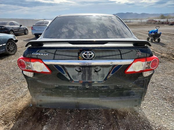 2012 TOYOTA COROLLA
