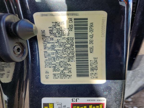 2012 TOYOTA COROLLA