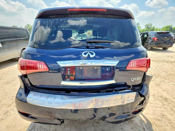 2015 INFINITI QX80