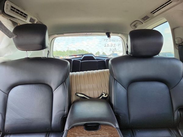 2015 INFINITI QX80