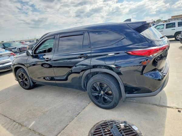 2020 TOYOTA HIGHLANDER XLE