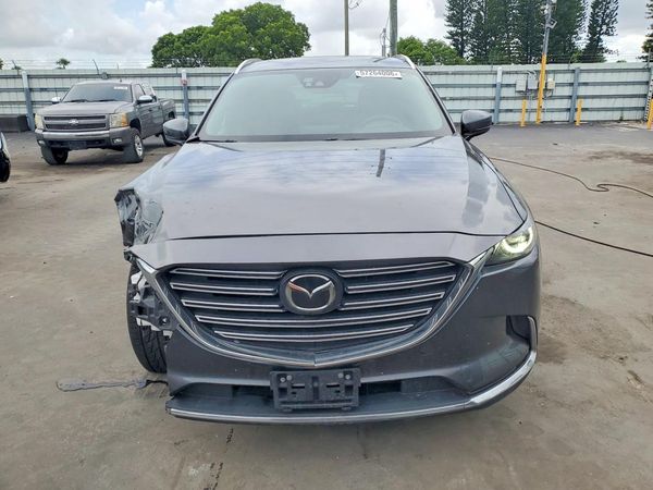 2017 MAZDA CX-9 Signature