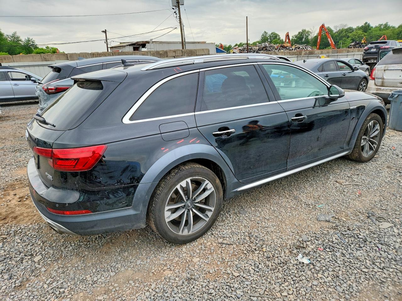 2017 AUDI A4 ALLROAD Premium Plus