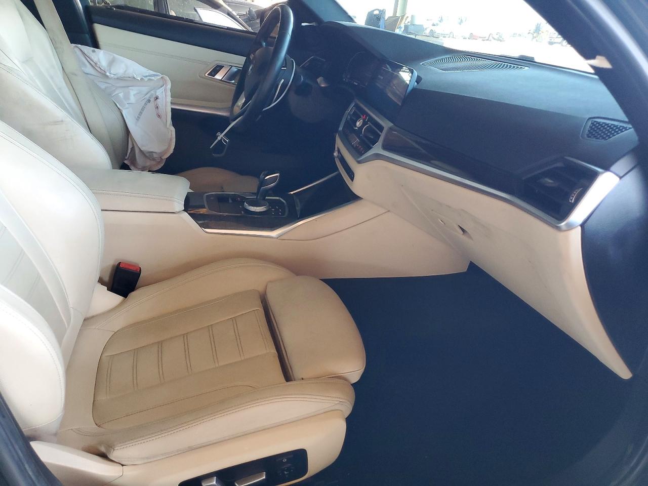 2019 BMW 330I