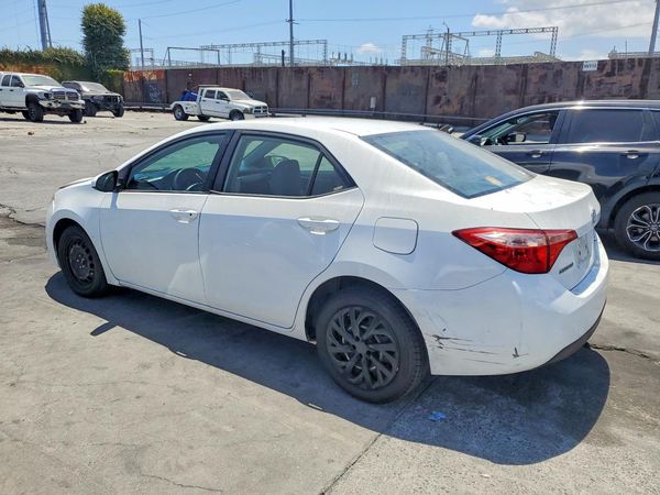 2017 TOYOTA COROLLA